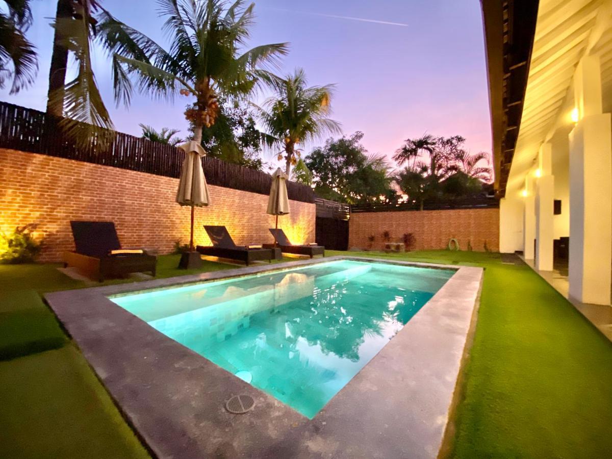 Villa Julia | Heart Of Seminyak | 350M Beach المظهر الخارجي الصورة